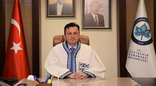 Rektör Şenocak'tan 23 Nisan mesajı