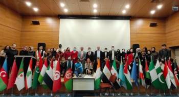 Rektör Uysal: “Hilalin Dalgalandığı Her Yerde Bizler Canımızı Vermeye Hazırız”
