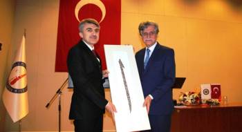 Rektör Uysal: "Mevlana Gibi Olabilsek, Ne Güzel Olur"
