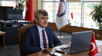 Rektör Uysal: "Türkiye Salgın Sürecini Çok İyi Yönetti"
