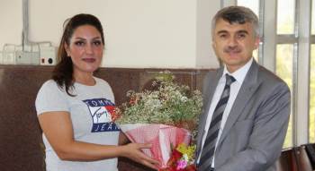 Rektör Uysal, Tömer Öğrenci Buluşmalarına Katıldı
