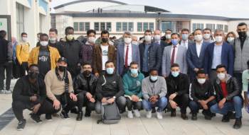 Rektör Uysal, Tömer Öğrencileriyle Buluştu
