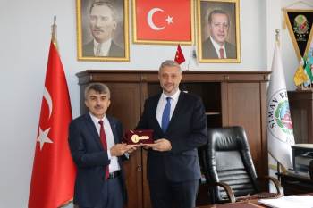 Rektör Uysal’Dan Başkan Biçer’E Ziyaret
