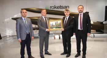 Rektör Uysal’Dan Roketsan’A Ziyaret
