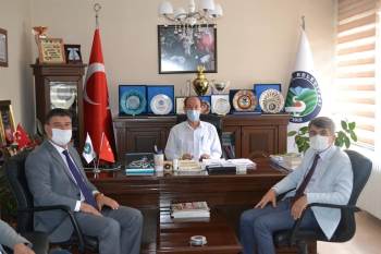 Rektör Uysal’Dan Şaphane’Ye Ziyaret
