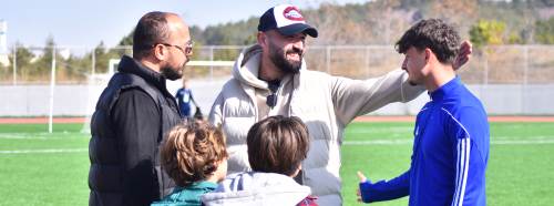 Rıdvan maçı takip etti