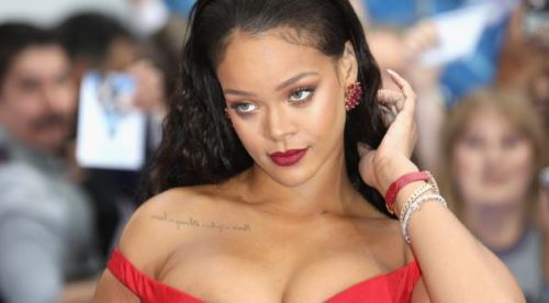 Rihanna evini 75 Milyon TL'ye satıyor