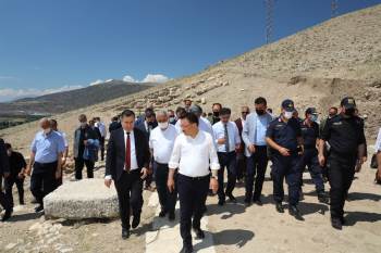 Romalıların Efes’Ten Sonraki En Önemli Kentlerinde Kazı Çalışmaları Tekrar Başladı
