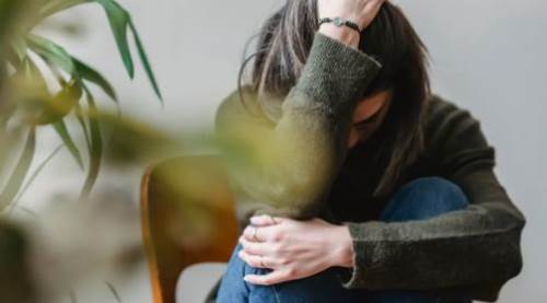 Rüyada Anneyi Üzgün Görmek: Diyanet Yorumu