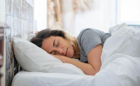 Rüyada Arabanın Yan Yatması (Rüya Tabiri)