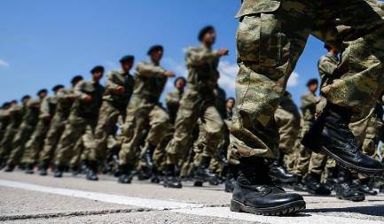 Rüyada askerden kaçtığını görmek ne anlama gelir? Askerden kaçmanın rüya tabiri... 