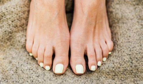 Rüyada Ayak Tırnağının Çıktığını Görmek Ne Demek?