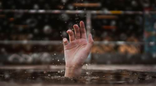 Rüyada Boğulan Birini Kurtarmak Ne Anlama Gelir, Rüya Tabiri Nedir?