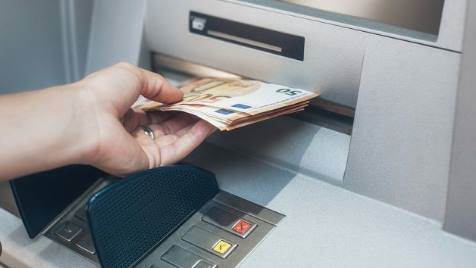 Rüyada Hesaba Para Gelmesi Ne Demek? (Rüya Tabiri)