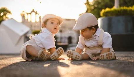 Rüyada İkizlere Hamile Olduğunu Görmek