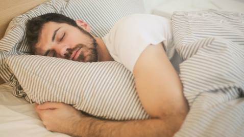 Rüyada Kedi Eti Yemek Görmek Ne Anlama Gelir? Nasıl Yorumlanır?