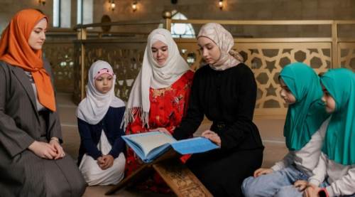 Rüyada Mevlit Kalabalığı Görmek Ne Anlama Gelir? Diyanet Rüya Tabiri ve Yorumu