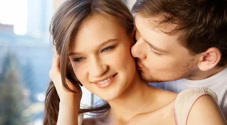 Rüyada Ölmüş Birinin Yanaktan Öpmesi Ne Anlama Gelir?