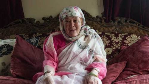 Rüyada Ölmüş Kaynanayı Sağ Görmek Ne Demek?