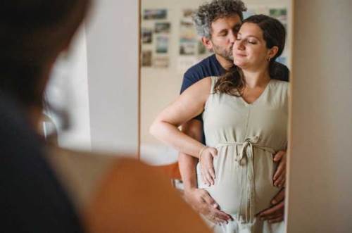 Rüyada Sevgilinin Hamile Olduğunu Görmek Ne Anlama Gelir?