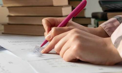 Rüyada Sınavda Kopya Çekmek Ne Anlama Gelir?