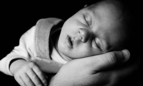 Rüyada Siyah Bebek Görmek Ne Anlama Gelir?