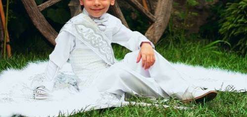 Rüyada Sünnet Kıyafetli Erkek Çocuğu Görmek