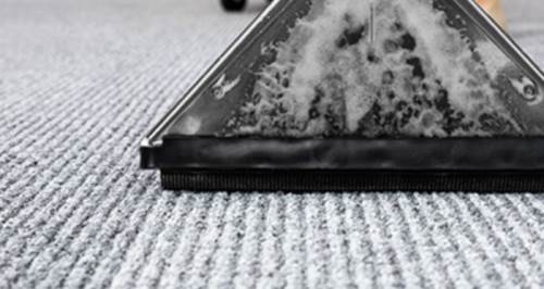 Rüyada Tanıdık Birinin Halı Yıkadığını Görmek Neye İşaret?