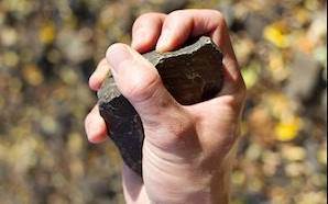 Rüyada Taşlanmaktan Kaçmak Ne Anlama Gelir?