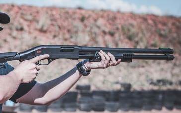 Rüyada Tüfekli Adam Görmek Ne Anlama Gelir?