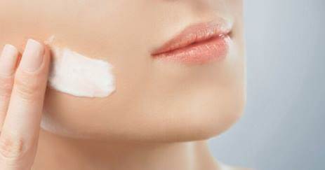 Rüyada Yüzüne Krem Sürmek Ne Anlama Gelir?