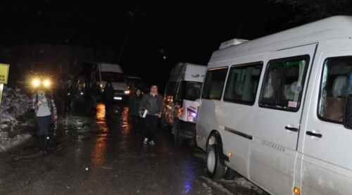 Saatler yerine okulları ileri alalım