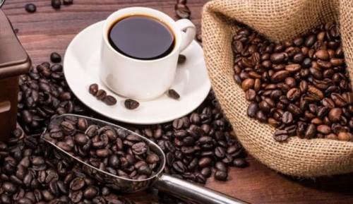 Sade kahvenin içerisine hindistan cevizi yağı eklemek yağ yaktırır mı?