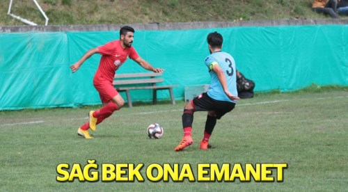 Sağ bek ona emanet