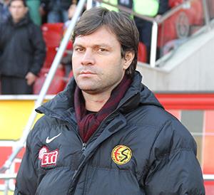 Sağlam basının karşısına çıkıyor