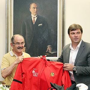 Sağlamdan Büyükerşene ziyaret