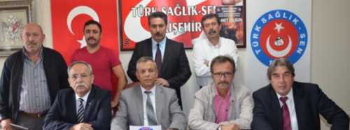 SAĞLIKÇILARDAN TRT'YE TEPKİ