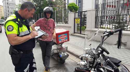 Şahinler trafik denetimini artırdı
