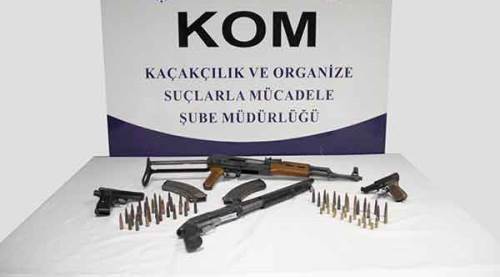 Sahte içki operasyonunda cephanelik çıktı