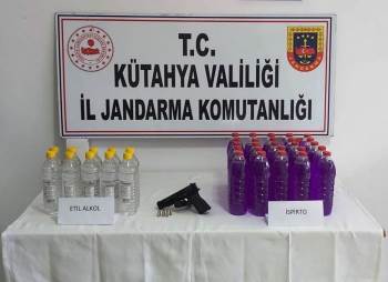 Sahte İçki Yapımında Kullanılan 10 Litre Etil Alkol Ele Geçirildi
