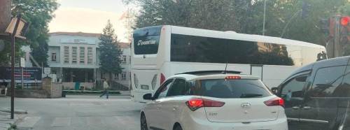 Şair Fuzuli Caddesi’nde ışık ihlali iddiası tepki çekti