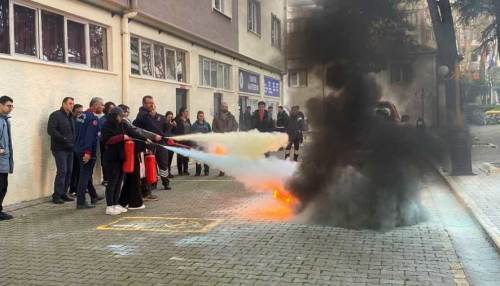 Sakarya Büyükşehir Belediyesi, 750 kişiye yangın eğitimi verdi