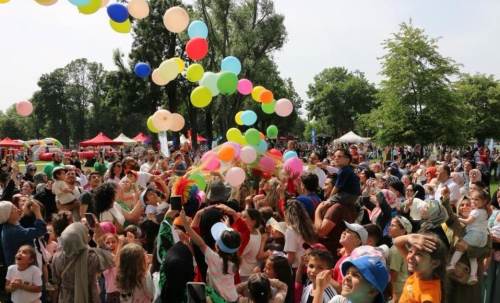 Sakarya Büyükşehir’den çocuklara bayram hediyesi