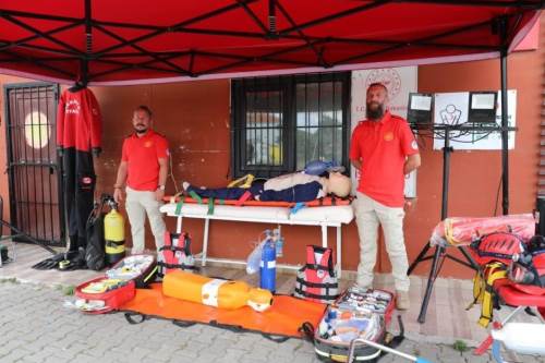 Sakarya sahillerinde cankurtaranlar hayat nöbetinde