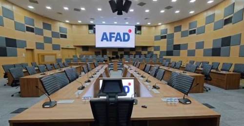 Sakarya’ya yüksek teknolojili Afet Yönetim Merkezi hizmete açıldı