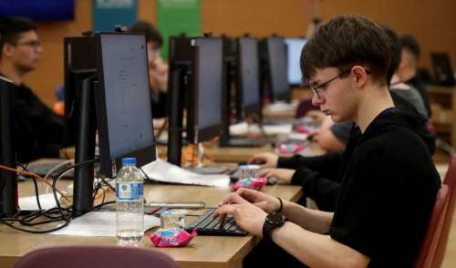 Sakaryalı gençler siber güvenlikte yeteneklerini sergiledi