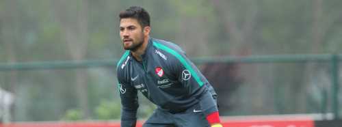 Sakatlıkları geçti