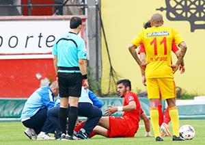 Sakatlıktan başı kurtulmadı