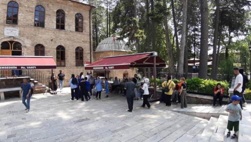 Sakin şehir Göynük bayramda ziyaretçi akınına uğradı