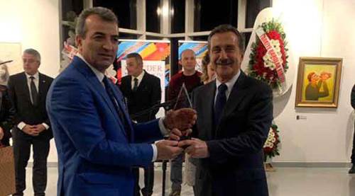Saküder’den Başkan Ataç’a onur ödülü